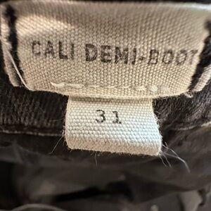 MADEWELL Women’s raw hem black jeans 31